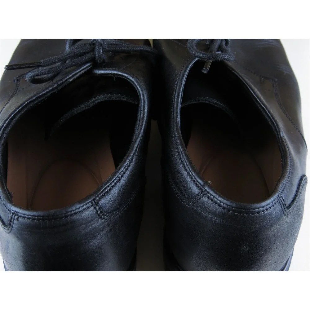 Clarks welcome shoe